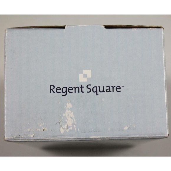 Harvey Lewis Regent Square Silver Plated Santa Candle Holder w/Candle 5.5" - Picture 8 of 8